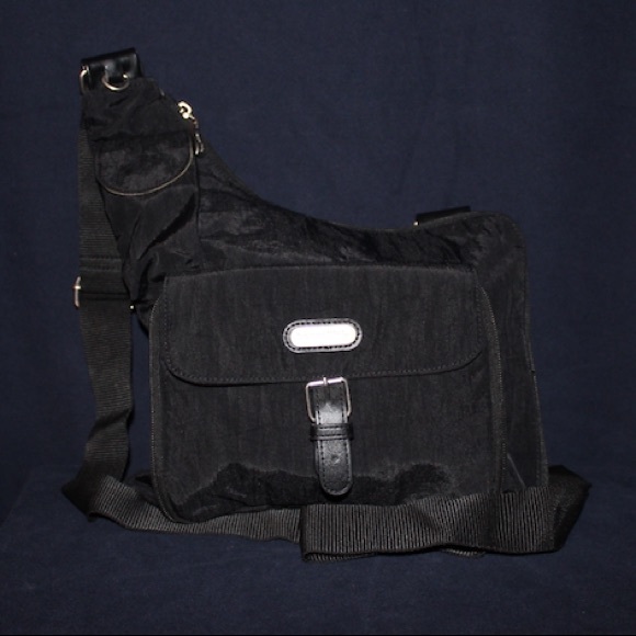 Baggallini Handbags - Bagallini Crossbody Purse